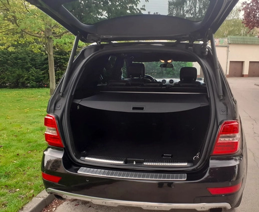 Mercedes-Benz ML cena 60500 przebieg: 199000, rok produkcji 2010 z Żychlin małe 352